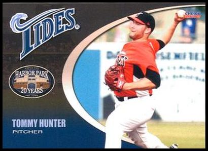 12CNT 21 Tommy Hunter.jpg